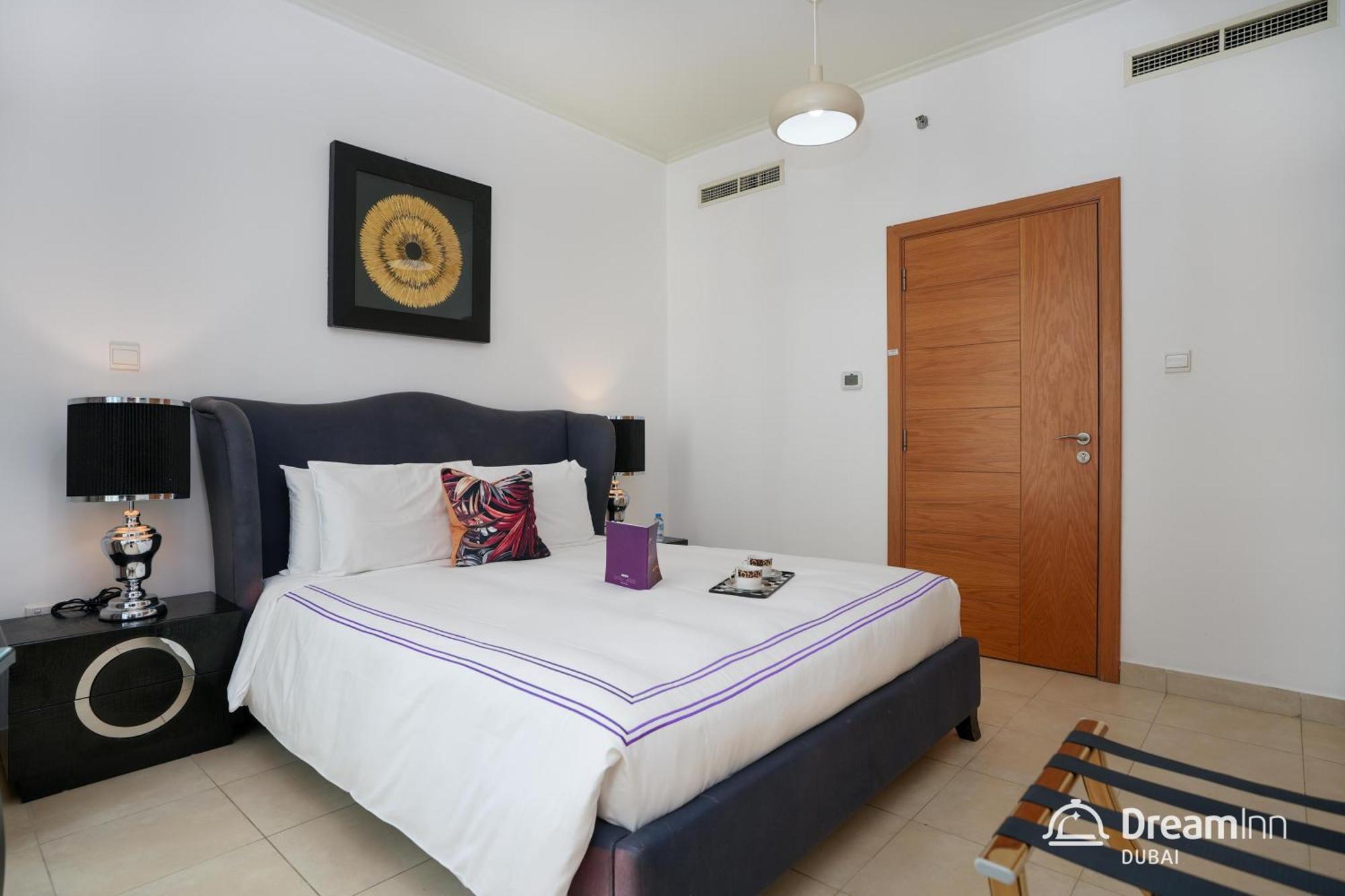 Dream Inn Apartments - Burj Views Дубай Экстерьер фото