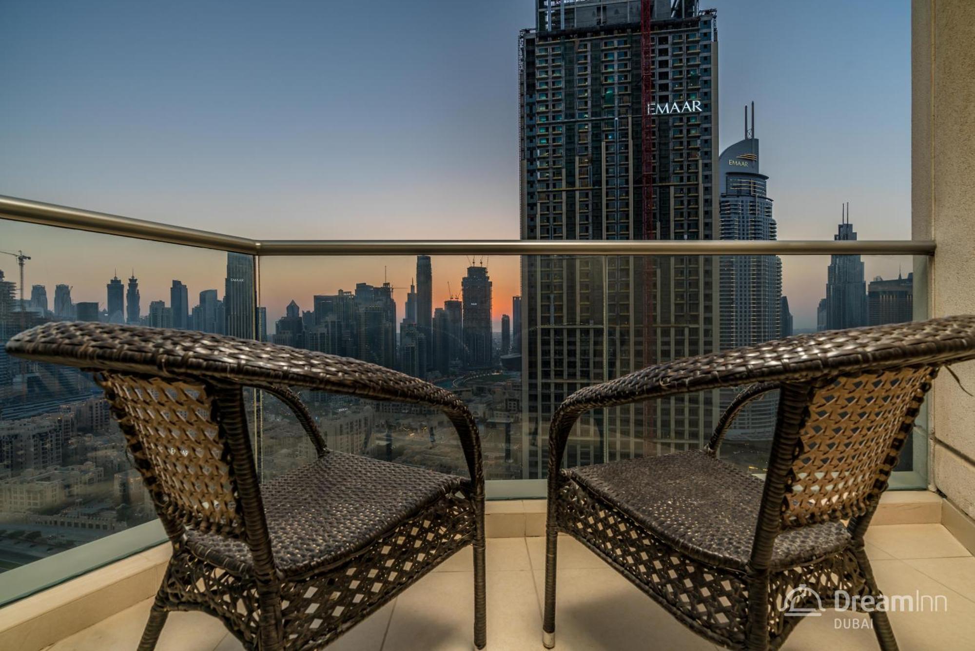 Dream Inn Apartments - Burj Views Дубай Экстерьер фото